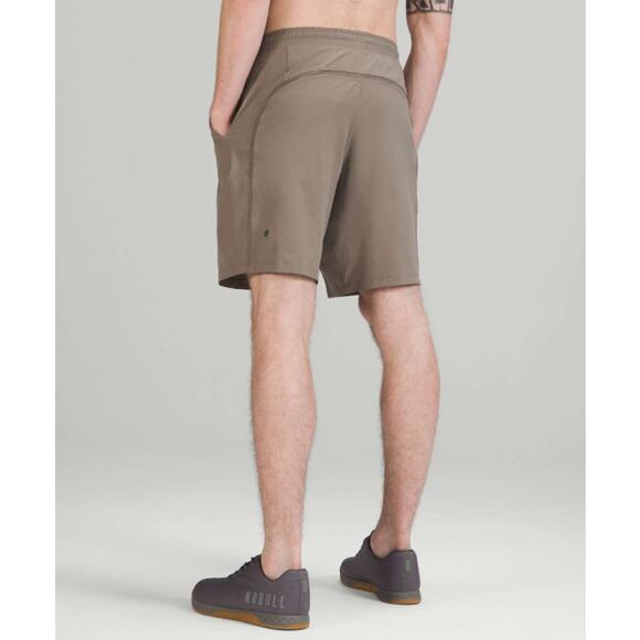 Lululemon Shorts Mens Small Gray Pace Breaker Lined Short 7 Workout Gym Athletic - Picture 2 of 11